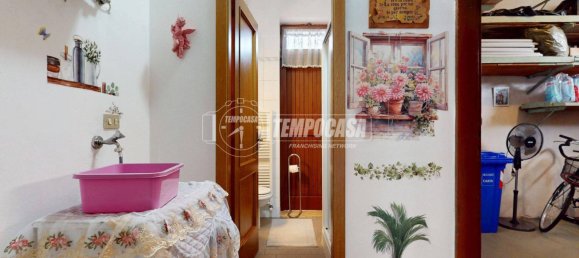 Дом с 3 спальнями в Карпи, Италия № 374739 6