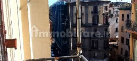 3 Schlafzimmer Wohnung in Naples, Italy, Nr. 345522 10