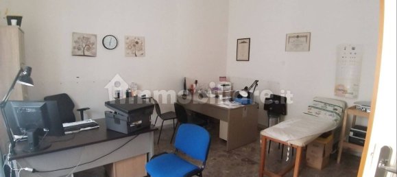 3 Schlafzimmer Wohnung in Naples, Italy, Nr. 345522 9