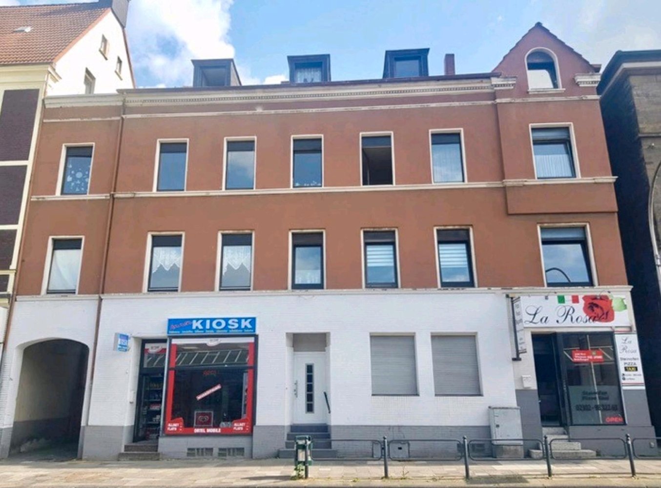 20 rooms Building in Ennepe-Ruhr, Germany No. 283148