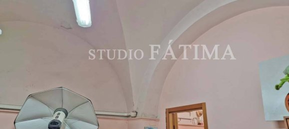 2 rooms Commercial property in Foggia, Italy No. 329979 10