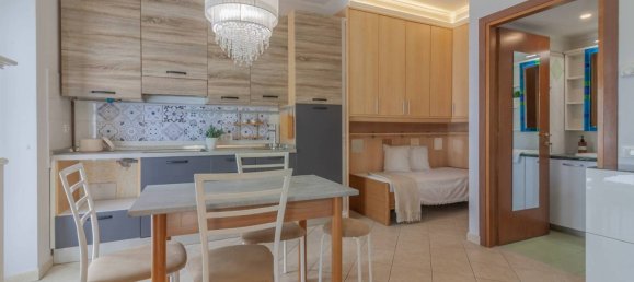 Estudio en Merone, Italy No. 113161 7