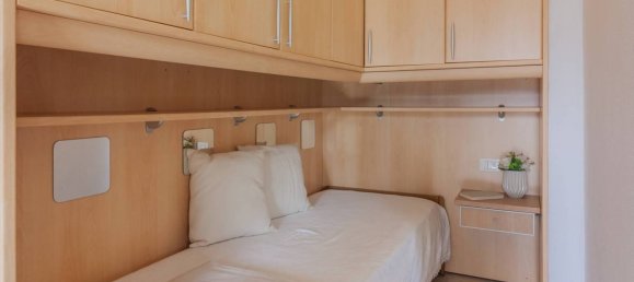 Estudio en Merone, Italy No. 113161 10