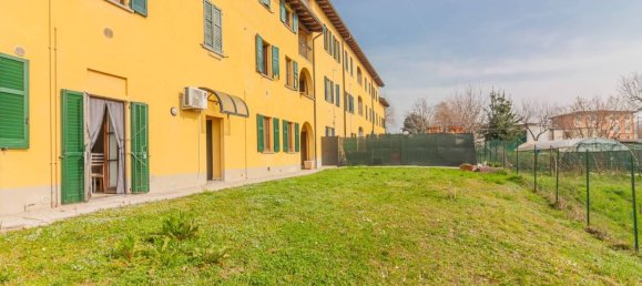 Estudio en Merone, Italy No. 113161 17