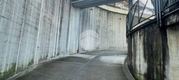 26m² Warehouse in Seriate, Italy No. 52684 9