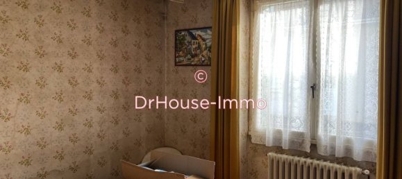 Casa de 1 dormitorio en Les Alluets-le-Roi, France No. 169507 11