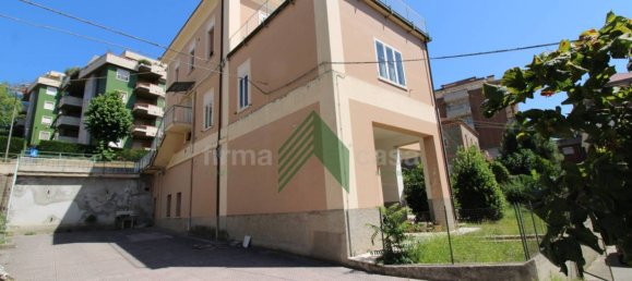 5 bedrooms Villa in Alba Adriatica, Italy No. 87023 5
