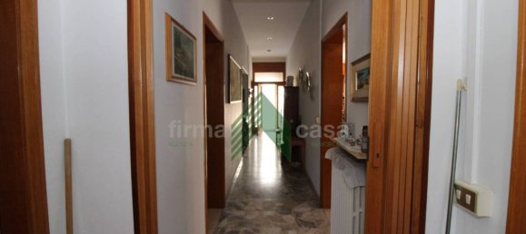 5 bedrooms Villa in Alba Adriatica, Italy No. 87023 9