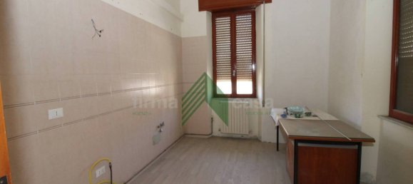 5 bedrooms Villa in Alba Adriatica, Italy No. 87023 12