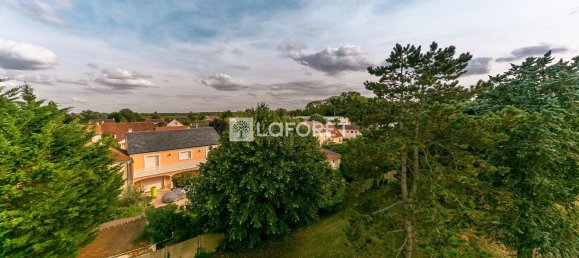 3 bedrooms Apartment in Pontault-Combault, France No. 318501 8