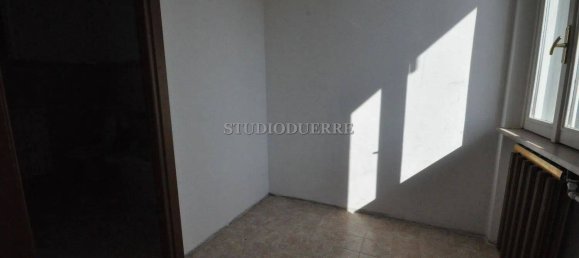 Villa T4 em Angera, Italy N.º 326212 16