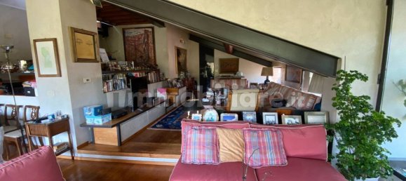 4 bedrooms Apartment in Parma, Italy No. 172686 6