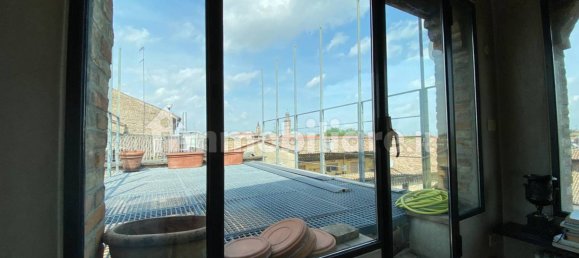 4 bedrooms Apartment in Parma, Italy No. 172686 14