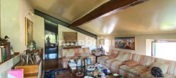 4 bedrooms Apartment in Parma, Italy No. 172686 12