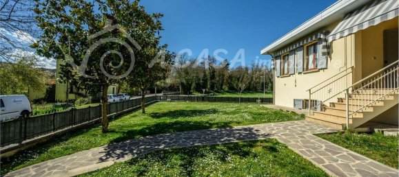 7 rooms Villa in Varano de' Melegari, Italy No. 267556 2