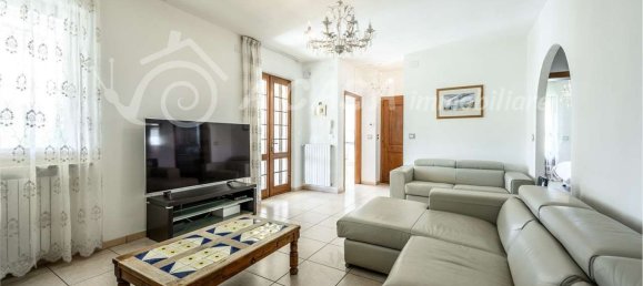 7 rooms Villa in Varano de' Melegari, Italy No. 267556 13
