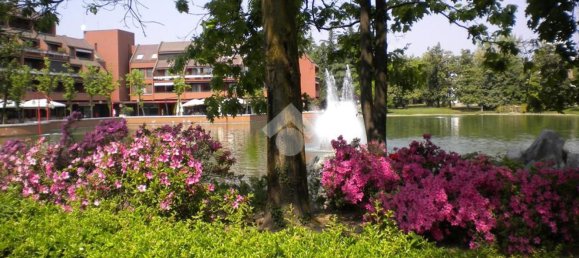 3-salle Appartement à Basiglio, Italy No. 7000 11