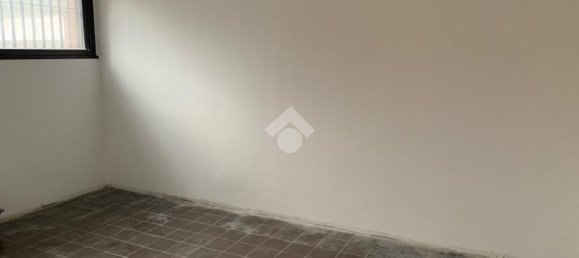 3-salle Appartement à Basiglio, Italy No. 7000 6