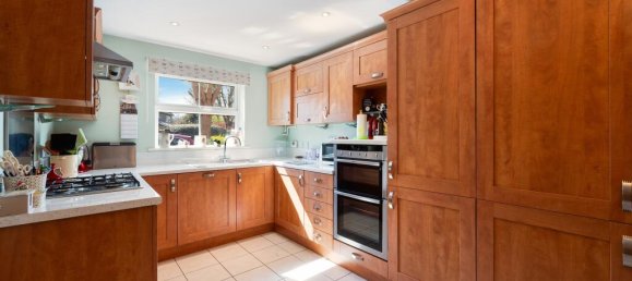 Casa T3 em Epsom, United Kingdom N.º 9675 21