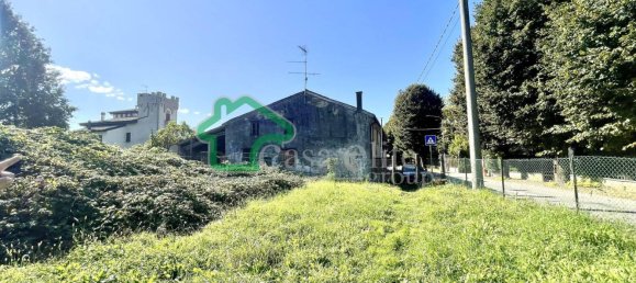 6 rooms House in Rodigo, Italy No. 16905 17