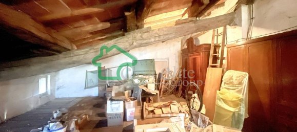 6 rooms House in Rodigo, Italy No. 16905 25