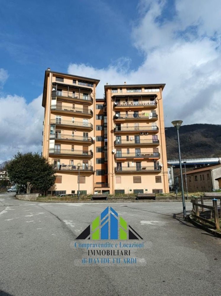 6-Zimmer Wohnung in Lagonegro, Italy, Nr. 31895