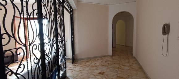 6-Zimmer Wohnung in Lagonegro, Italy, Nr. 31895 12