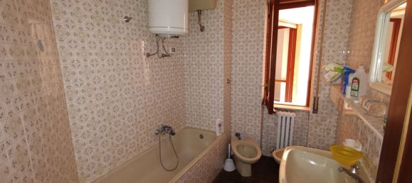 6-Zimmer Wohnung in Lagonegro, Italy, Nr. 31895 17