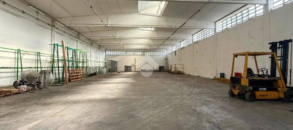 Entrepôt à Cremona, Italy 3500m² No. 289532 21