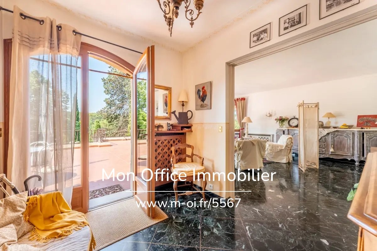 Вилла с 6 спальнями в Кабриэс, Франция № 348675