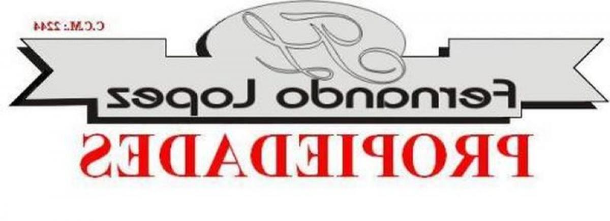 3 bedrooms Commercial property in Tres de Febrero, Argentina No. 28761