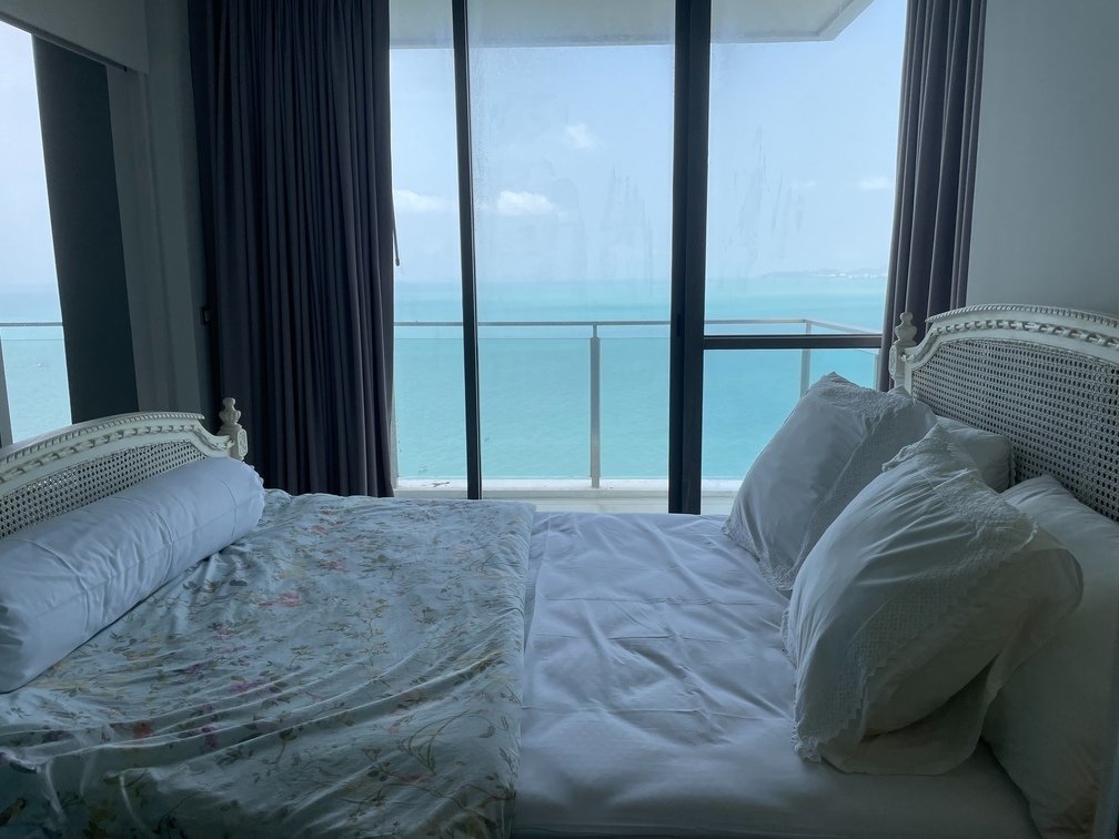 2 bedrooms Apartment in Pattaya, Thailand No. 33599