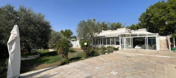 5 غرف نوم فيلا في Guagnano, Italy رقم 334979 7