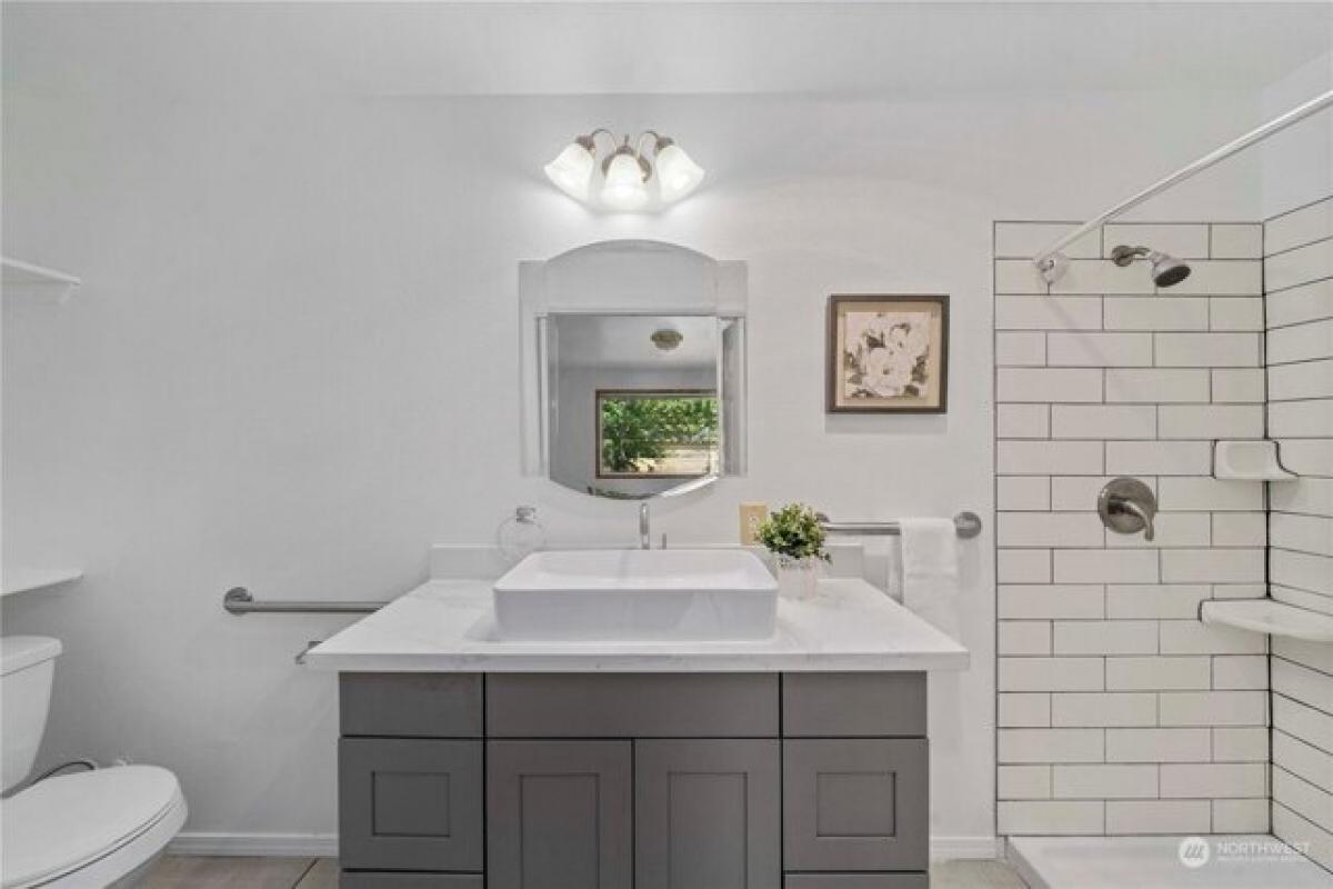 5 bedrooms House in Kent, USA No. 413211