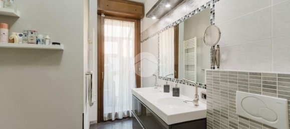 Apartamento de 3 divisões em Bollate, Italy N.º 60155 17