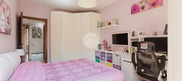 Apartamento de 3 divisões em Bollate, Italy N.º 60155 22