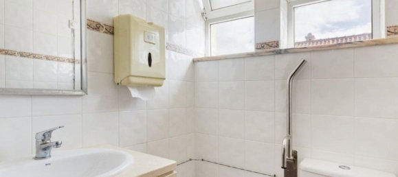 10 bedrooms House in Lisbon, Portugal No. 115290 27