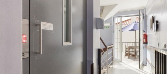 10 bedrooms House in Lisbon, Portugal No. 115290 22