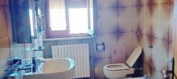 10-Zimmer Haus in Orsogna, Italy, Nr. 274124 9