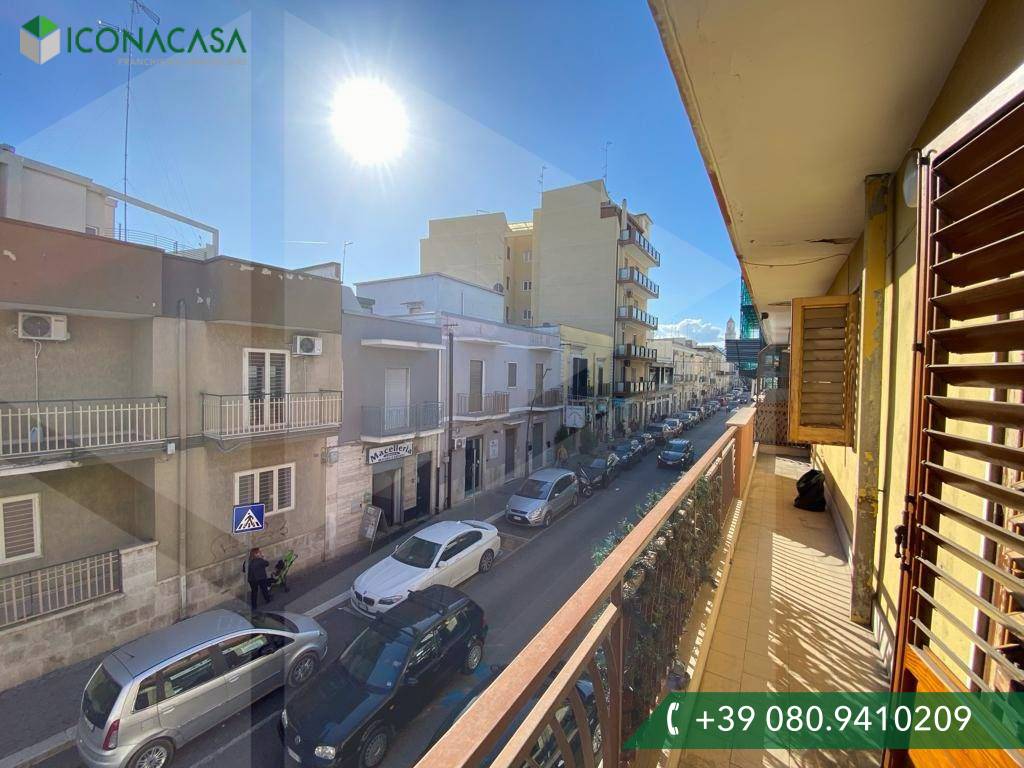 4 rooms Apartment in Modugno, Italy No. 28487