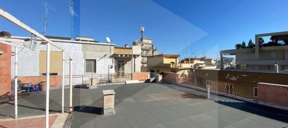 4 rooms Apartment in Modugno, Italy No. 28487 3