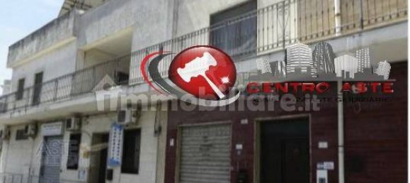 Apartamento de 5 dormitorios en Lucca, Italy No. 293898 8