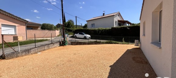 2 bedrooms House in Saint-Privat, France No. 204908 12