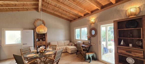 1 chambre villa à vendre à Corfu, Central Corfu and Diapontian Islands, Corfu, Ionian Islands, Peloponnese, Western Greece and the Ionian, Greece № 2318 9