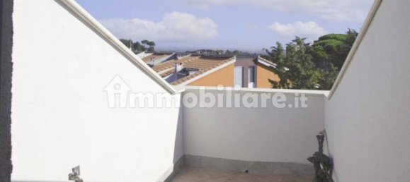 1 bedroom Apartment in Rome, Italy No. 16947 16