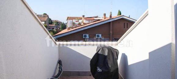 1 bedroom Apartment in Rome, Italy No. 16947 17