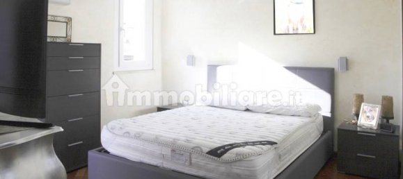 1 bedroom Apartment in Rome, Italy No. 16947 8