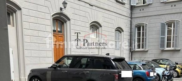 7 bedrooms Apartment in Florence, Italy No. 262333 8