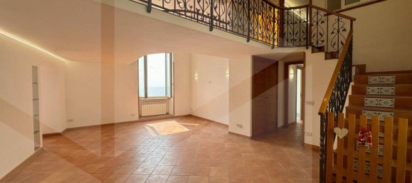 Apartamento de 4 divisões em Pozzuoli, Italy N.º 24727 18