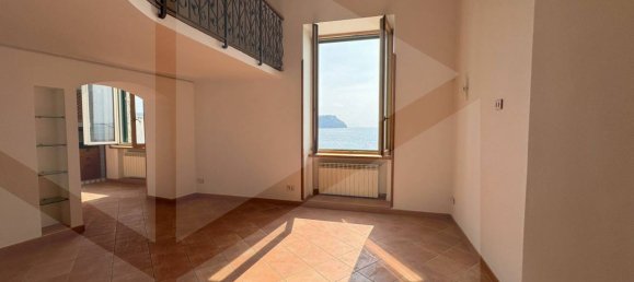 Apartamento de 4 divisões em Pozzuoli, Italy N.º 24727 20